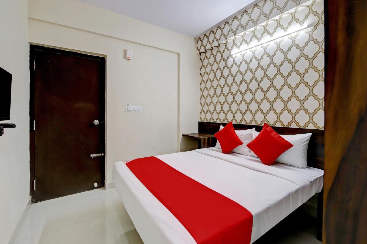 Oyo Flagship Varcity Pearl Near Nexus Mall Koramangala Bangalore Ngoại thất bức ảnh
