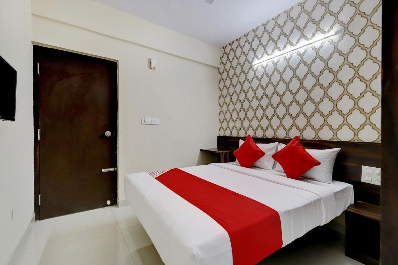 Oyo Flagship Varcity Pearl Near Nexus Mall Koramangala Bangalore Ngoại thất bức ảnh