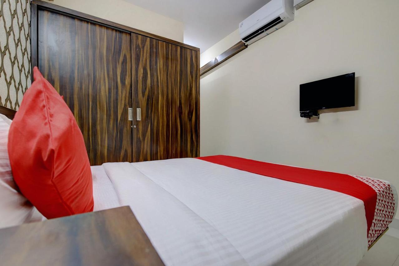 Oyo Flagship Varcity Pearl Near Nexus Mall Koramangala Bangalore Ngoại thất bức ảnh